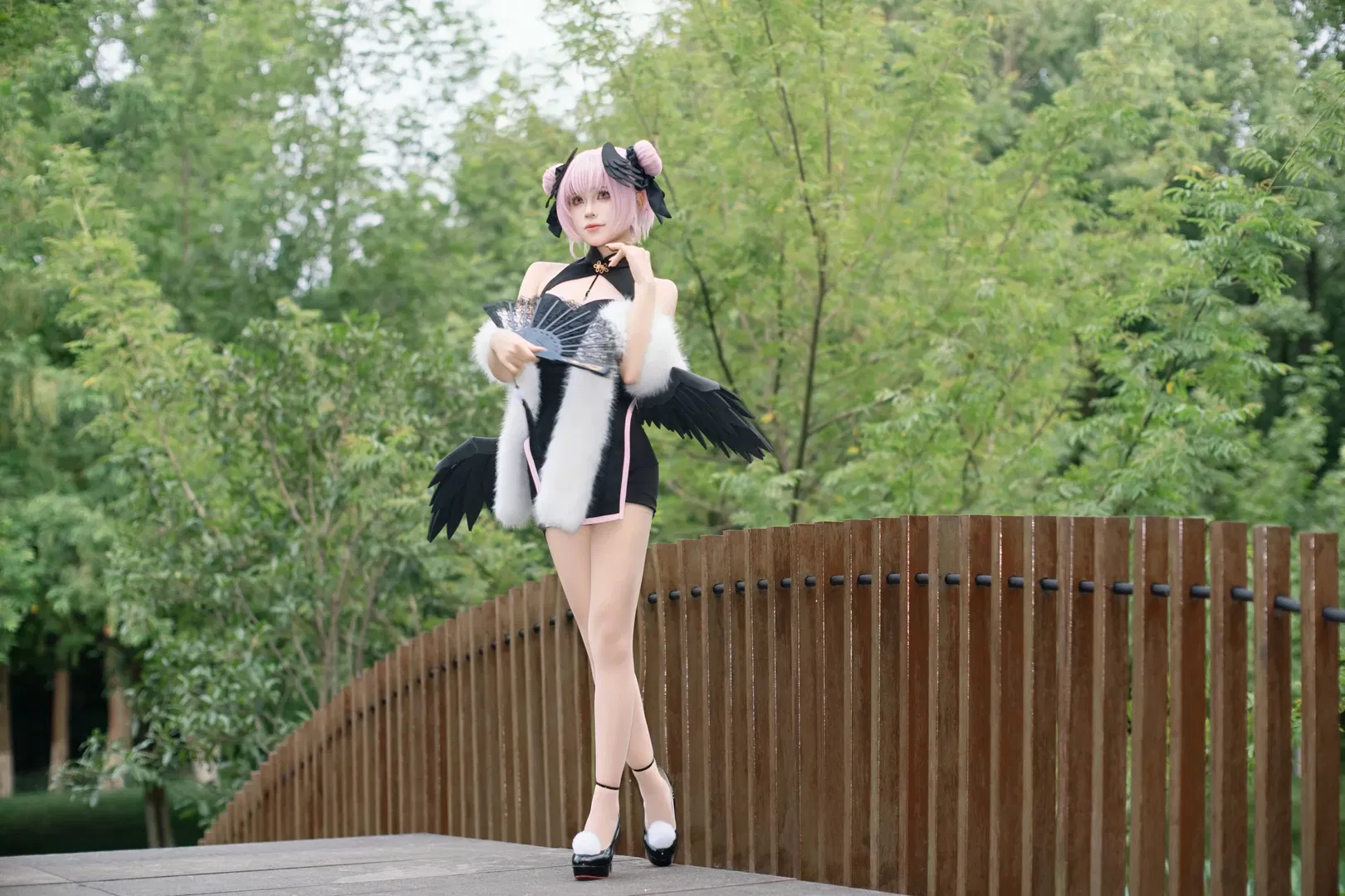 【下江小春cos】蔚蓝档案旗袍造型在西南湖的夏日光影 - 第 9 张