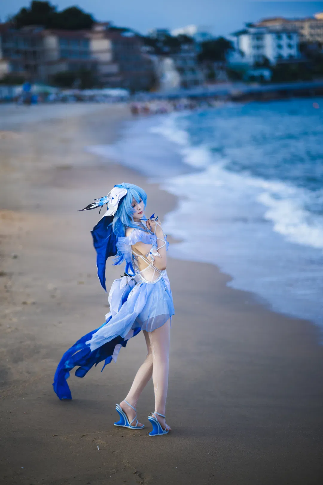 【守岸人cos】鸣潮海岸尽头的蓝色守望 - 第 4 张