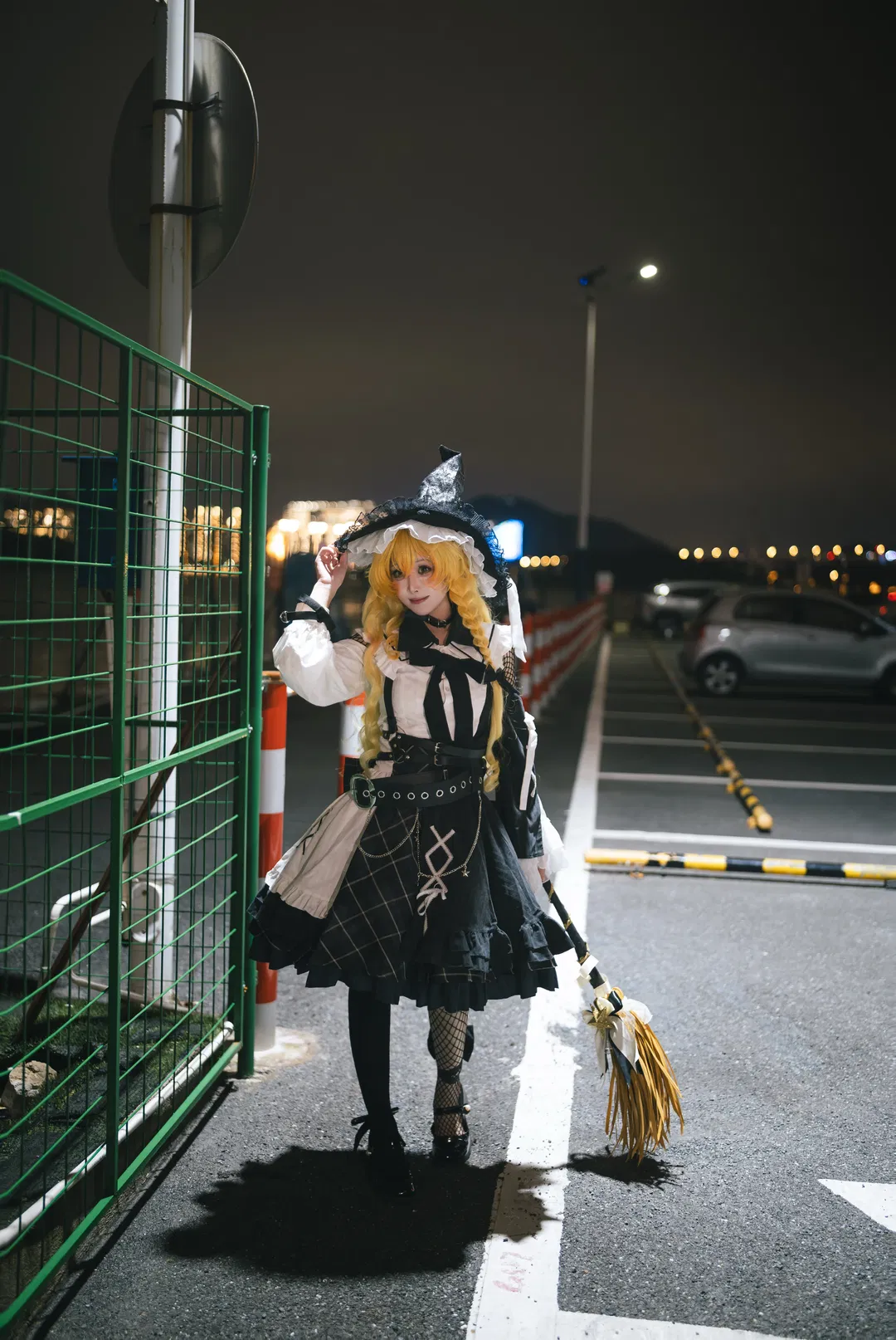 【雾雨魔理沙cos】东方Project魔法使的都市夜行 - 第 3 张