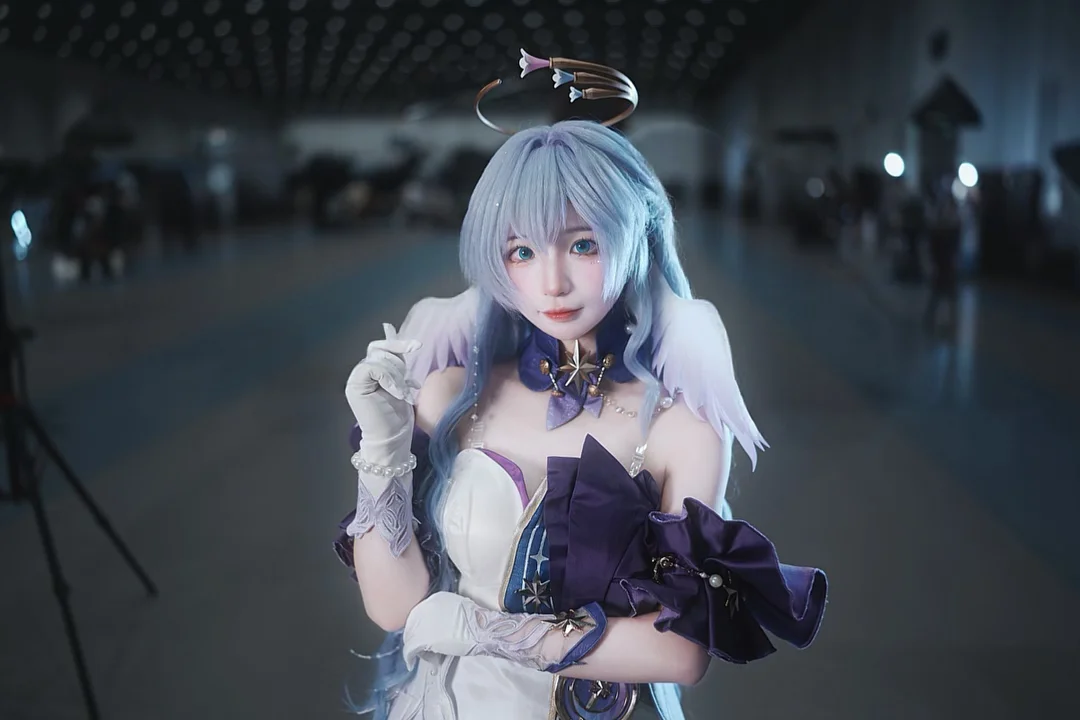 【知更鸟cos】崩坏星穹铁道，使一颗心免于悲伤 - 第 3 张