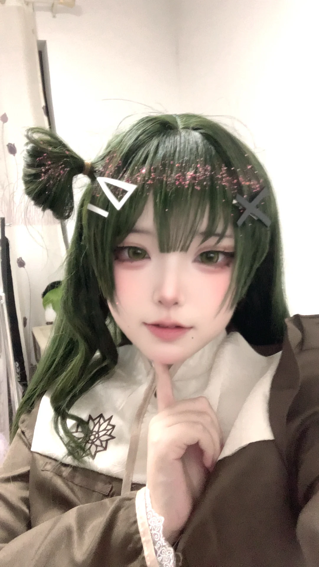 【薇尤拉cos】夢限大的綠髮雙馬尾少女 - 第 4 張