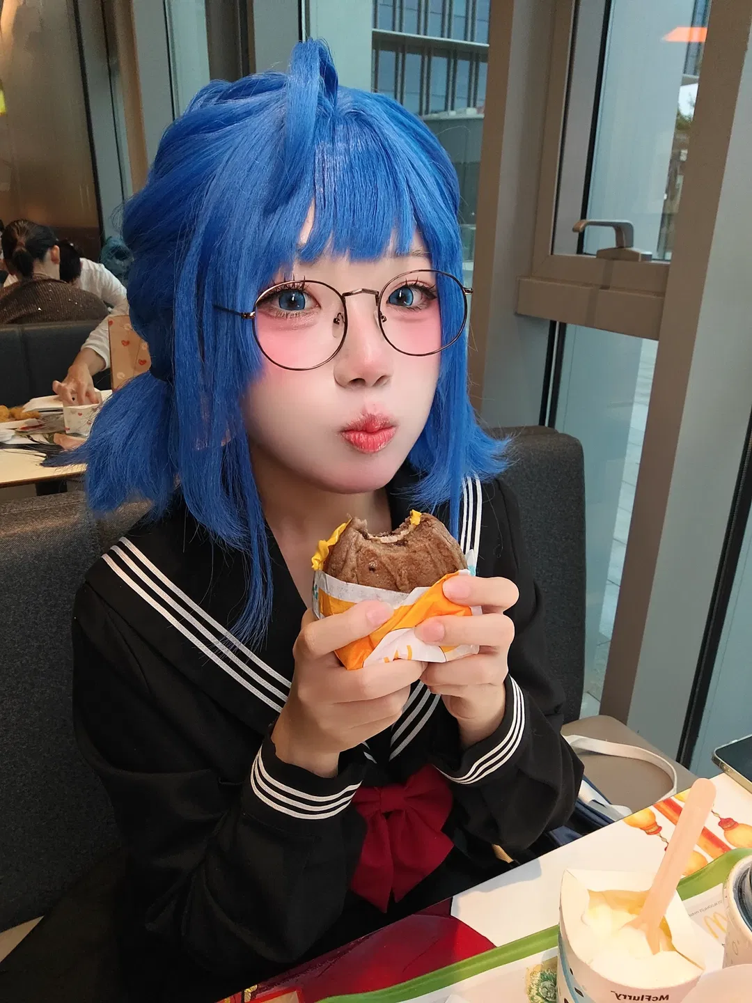 【八奈见杏菜cos】败犬女主太多了，今天吃老八秘制小汉堡 - 第 1 张