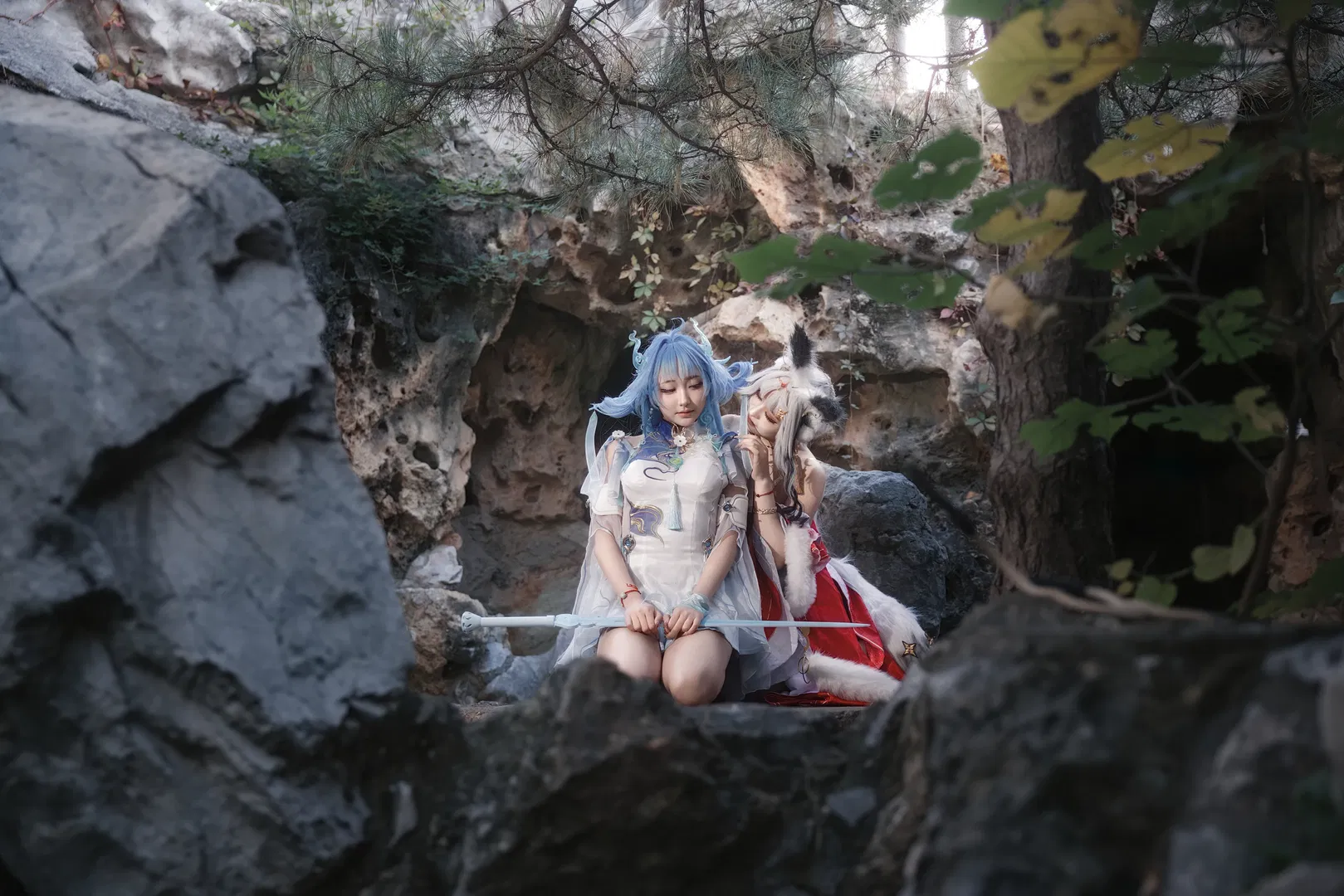 【心月狐cos】鸣潮外景：红尘劫下的宿命羁绊 - 第 2 张