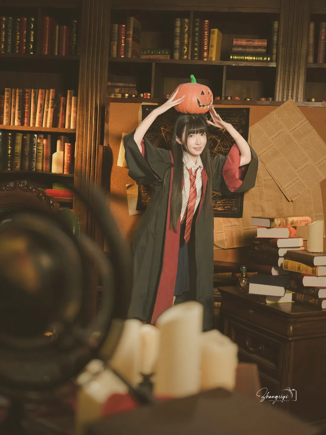 在复古书房拍一组美式魔法学院风证件照 - 第 4 张