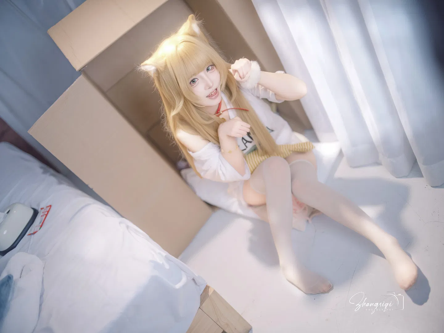 纸箱毛线球与白丝猫耳，慵懒居家风cosplay - 第 6 张