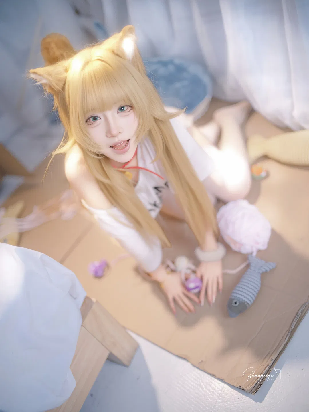 纸箱毛线球与白丝猫耳，慵懒居家风cosplay - 第 9 张