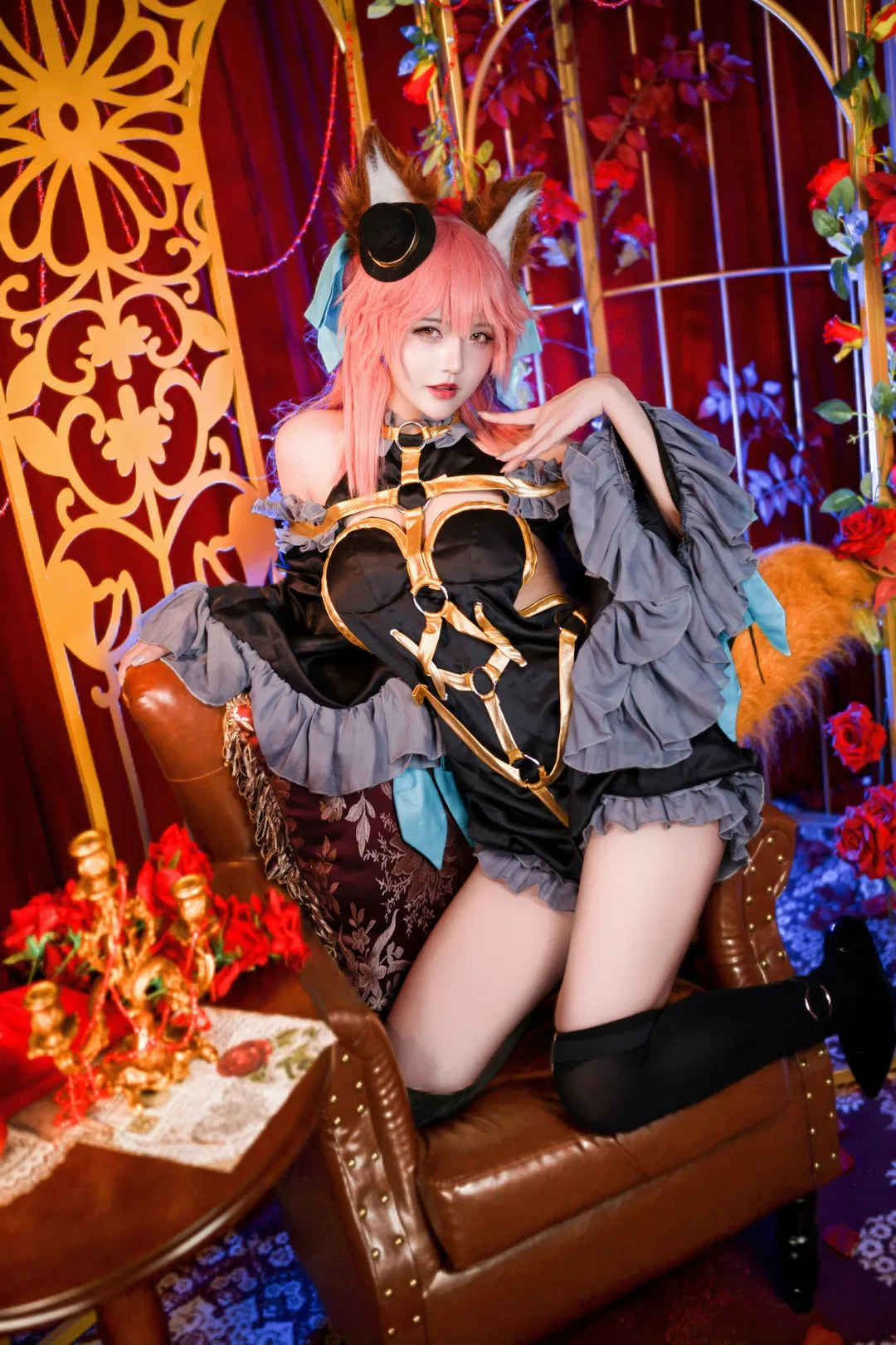 【玉藻前cos】FGO漆黑魔术师，红玫瑰与鸟笼的魔术之夜 - 第 1 张