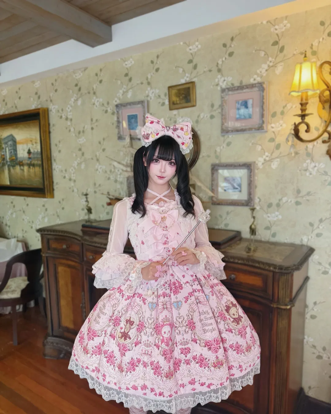 Lolita是我少女時期的英雄主義，粉色洋裝穿搭分享 - 第 4 張