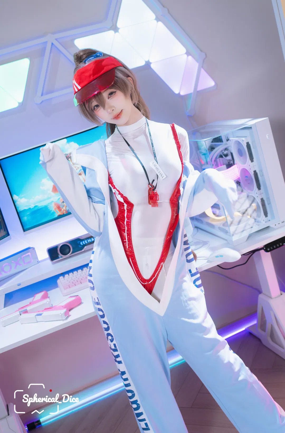 【玛律恰那cos】胜利女神NIKKE海洋进修的警戒感 - 第 2 张