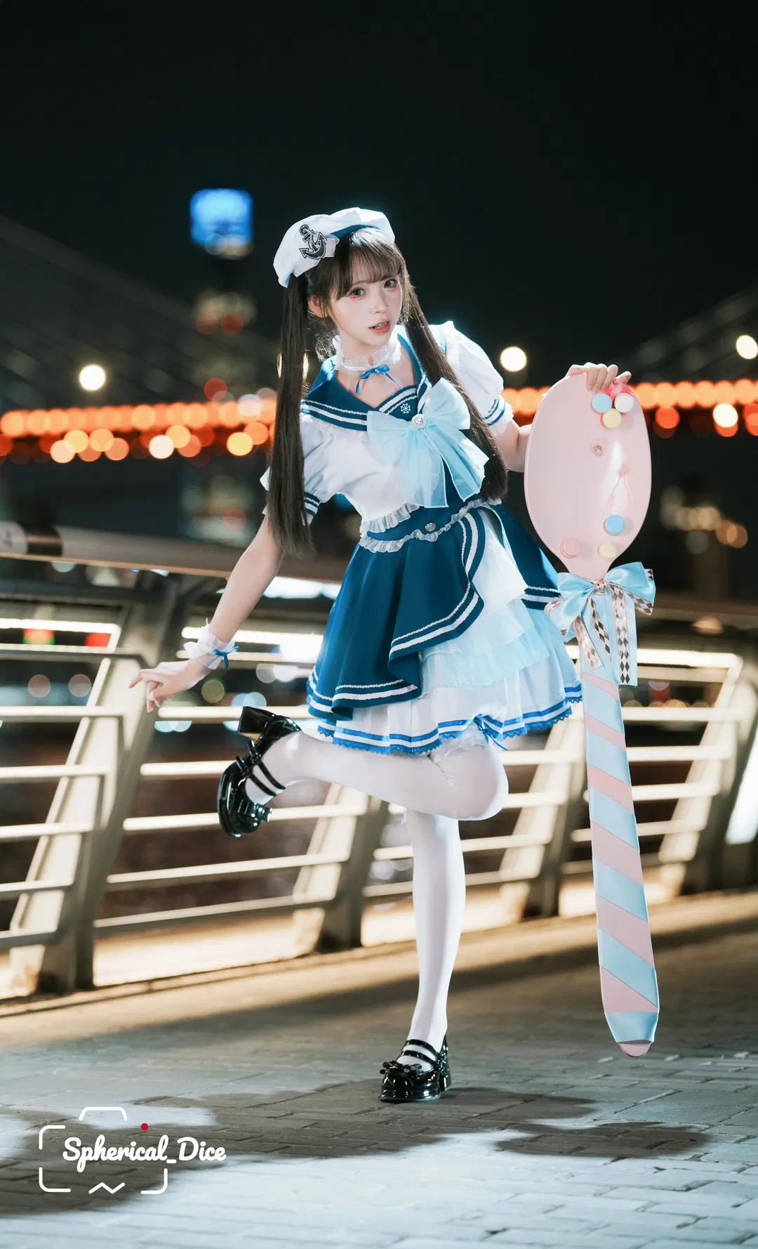夏夜海风中的水手服少女，温柔藏在城市的晚风里 - 第 1 张