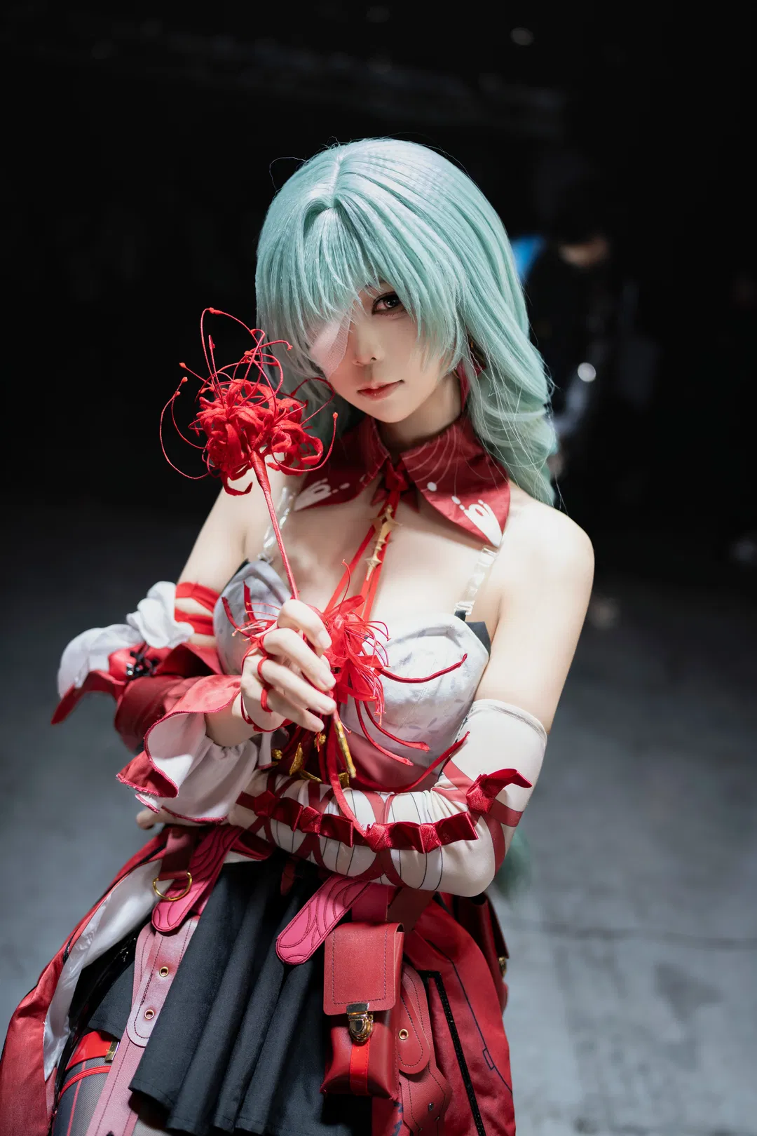 【弗洛洛cos】鸣潮残星会的神秘与优雅演绎 - 第 4 张