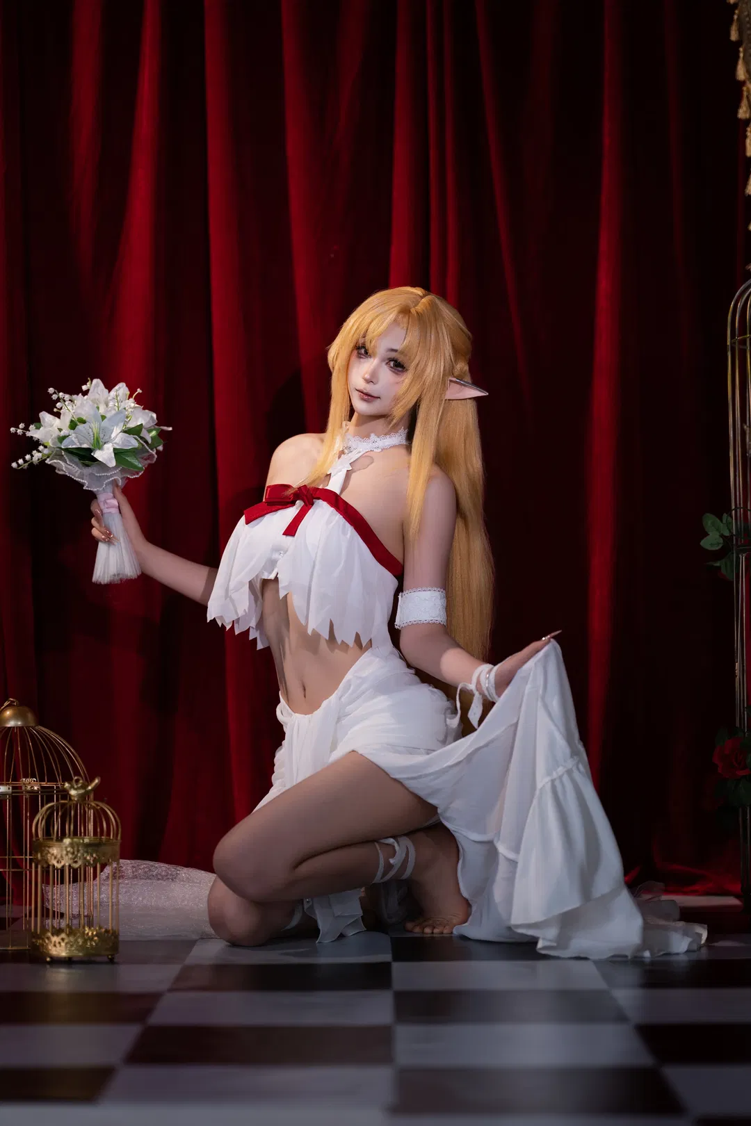 【亚丝娜cos】刀剑神域精灵亚丝娜，白裙与鸟笼的奇幻氛围 - 第 1 张