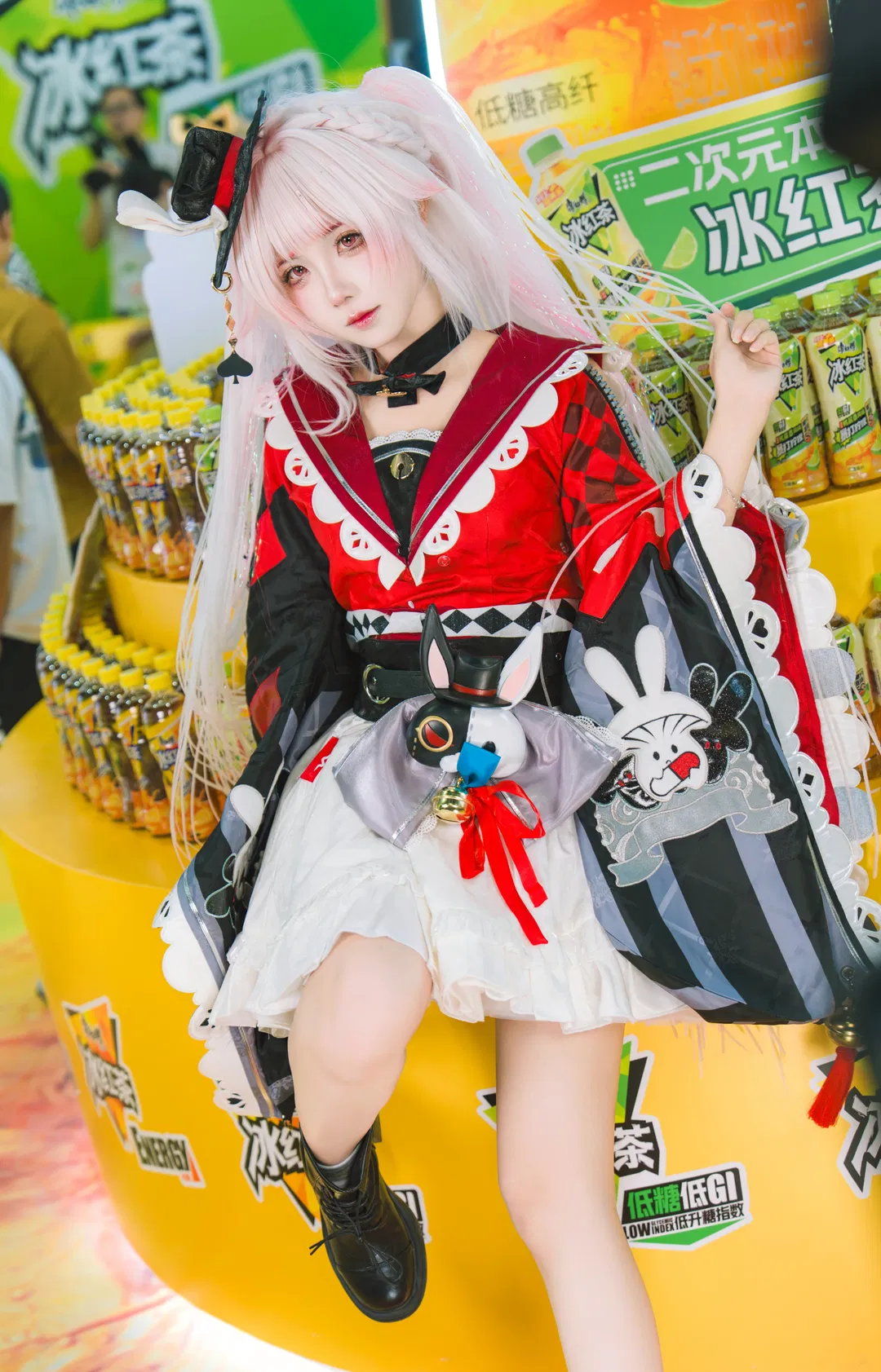 【火花cos】星穹铁道里的俏皮魔术师，闪现萤火虫漫展D1 - 第 1 张