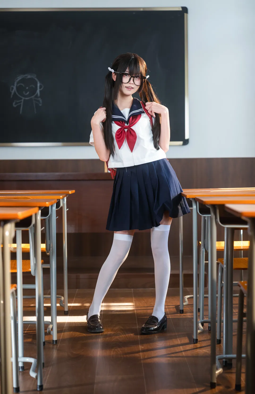 翘课后的教室 JK制服校园风日常记录 - 第 1 张