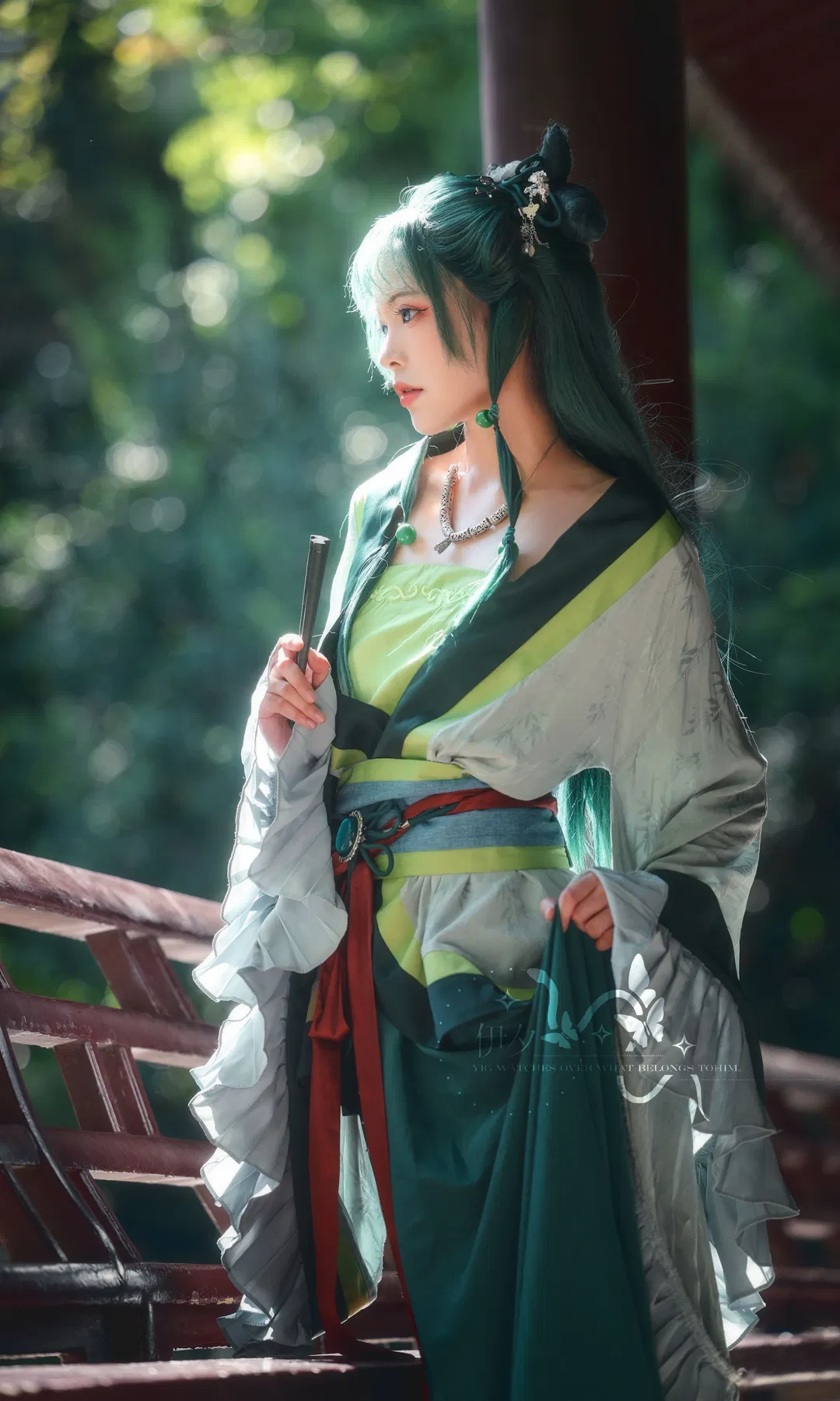 【貓貓cos】藥屋少女的呢喃，綠意與側顏的定格 - 第 1 張