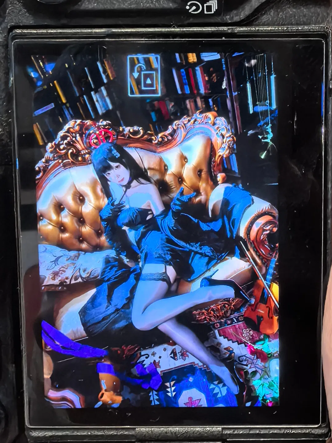 【调月莉音cos】蔚蓝档案里穿西装的御姐真的太香了 - 第 11 张