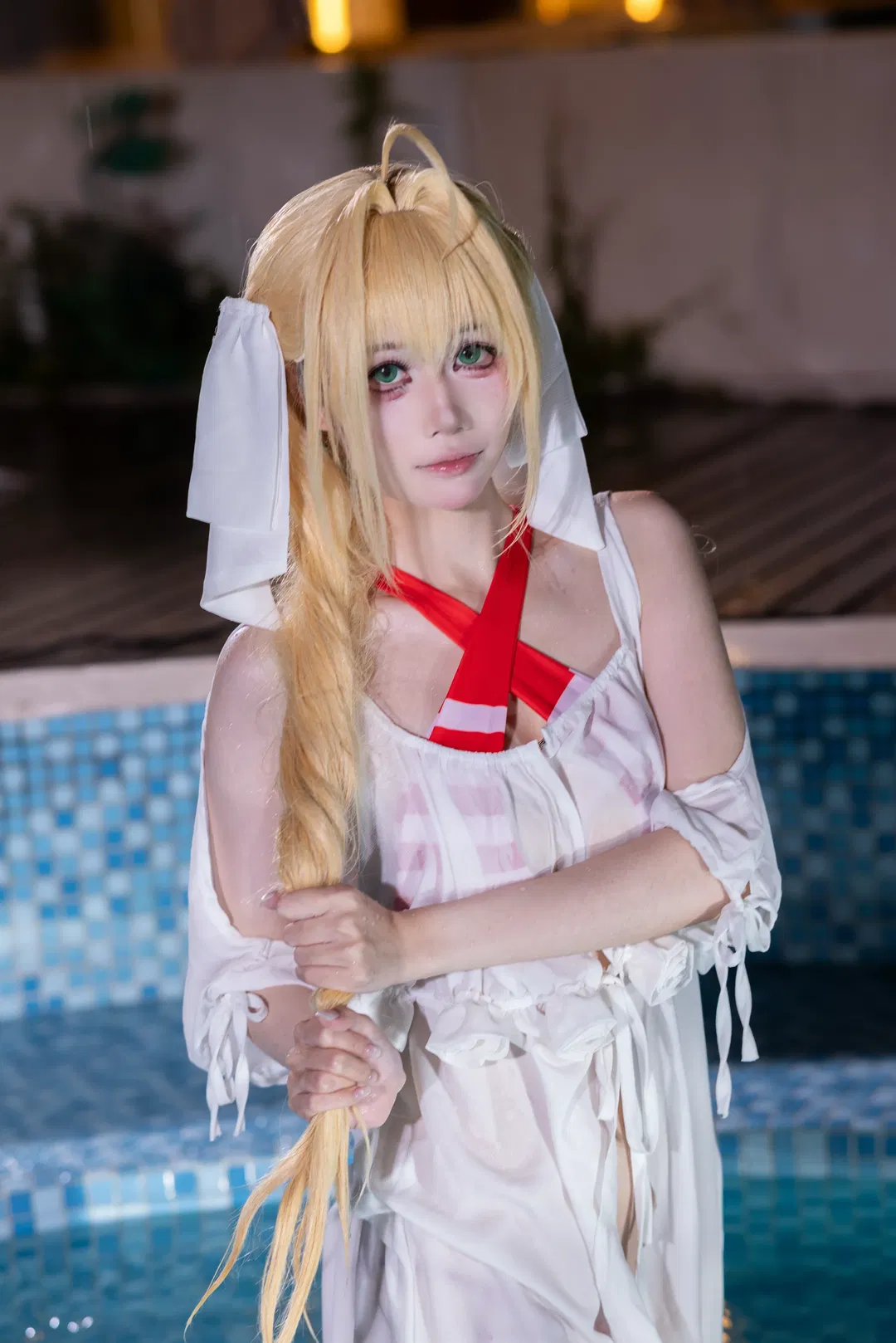 【尼禄cos】fgo泳池白纱湿身，红白配色绝赞 - 第 4 张