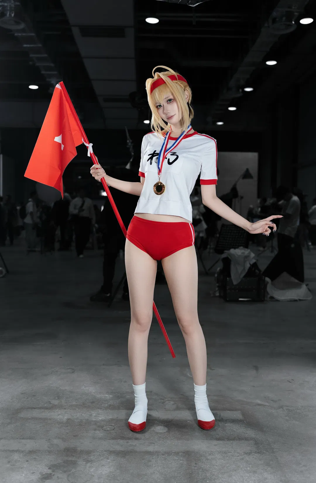 【尼禄cos】FGO尼禄体操服场照，红白配色尽显运动活力 - 第 10 张
