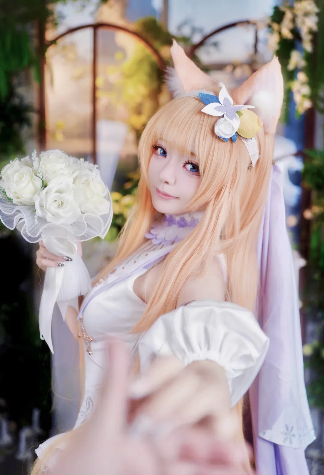【伊洛瑪麗cos】碧藍檔案的花嫁，在花園裡閃耀 - 第 1 張