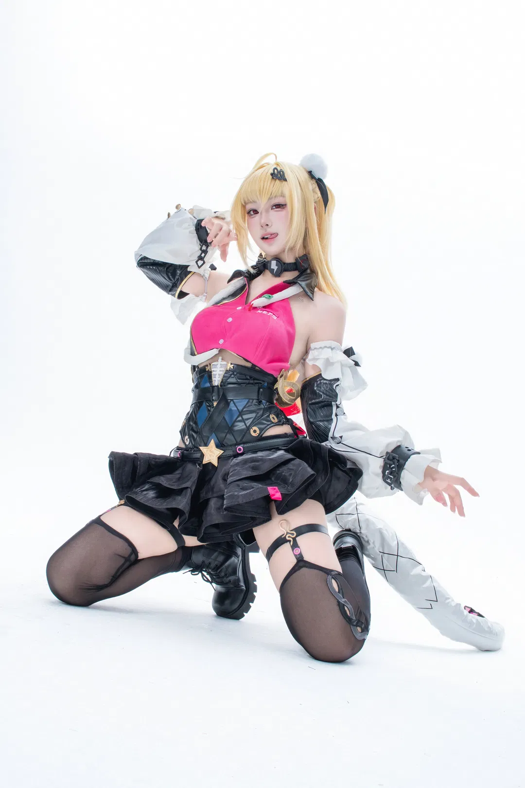 【希希芙cos】绝区零粉黑机能风正片 - 第 2 张