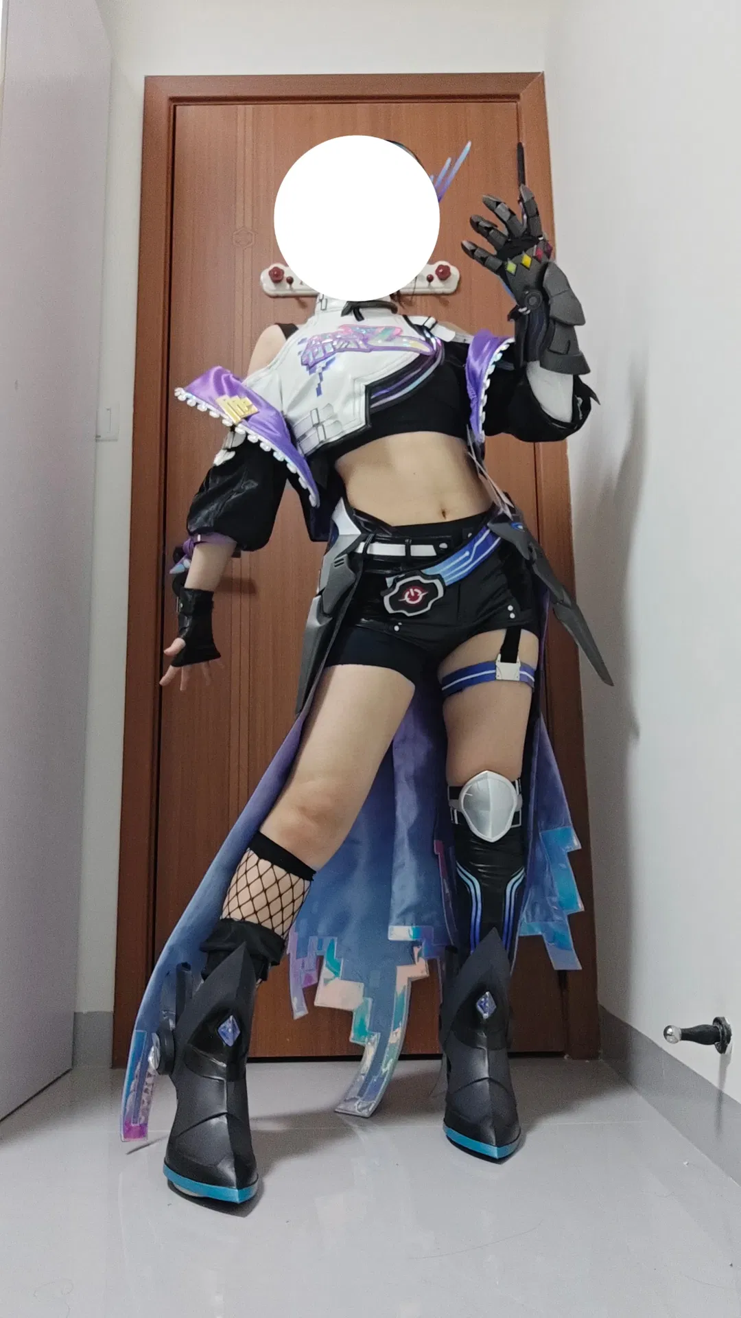 【银狼lv999cos】试衣体验，道具细节拉满但版型偏小 - 第 2 张