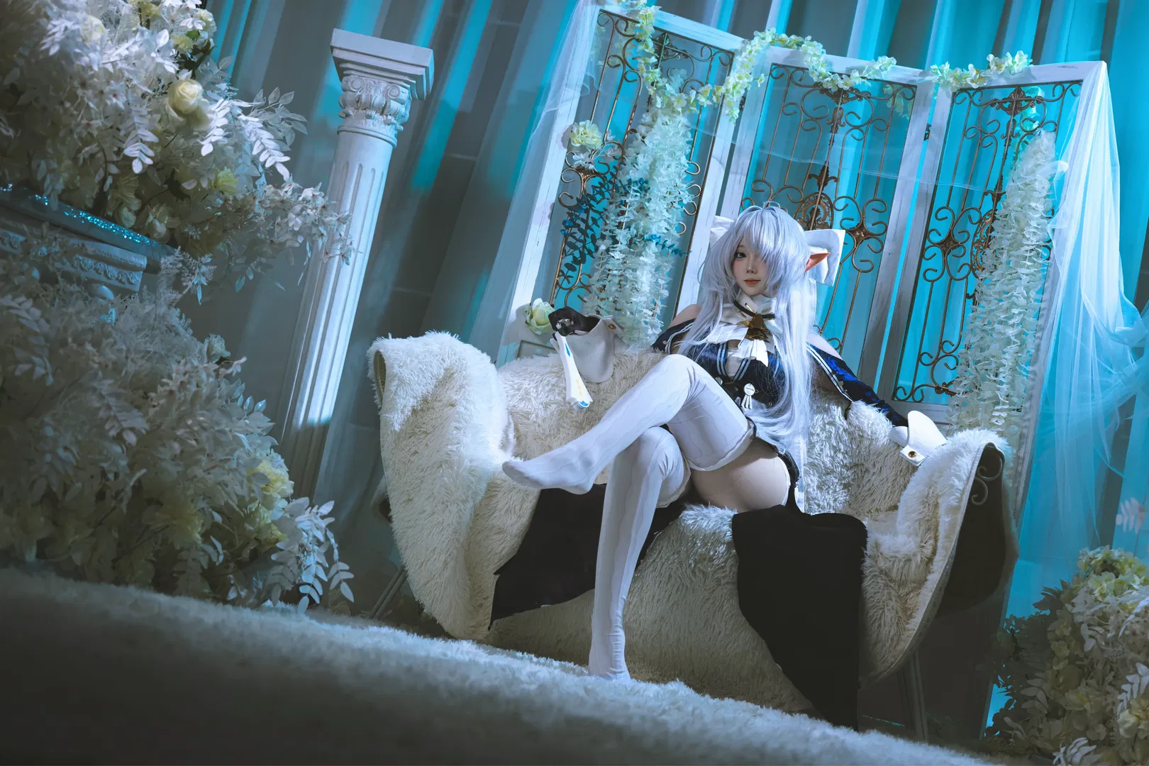 【维琳娜cos】绝区零的优雅与慵懒，白丝与折扇的碰撞