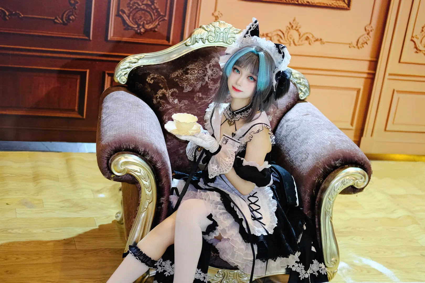 【柴郡cos】碧蓝航线皇家女仆的漫展日常 - 第 2 张