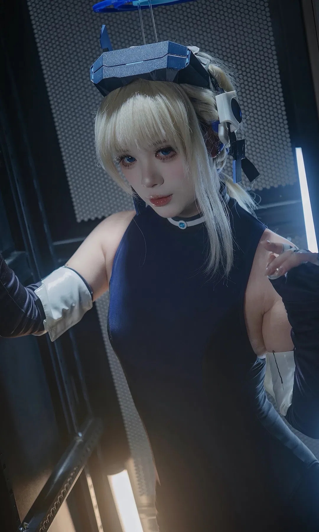 【飞鸟马时cos】蔚蓝档案战术少女的冷光机甲记录 - 第 1 张