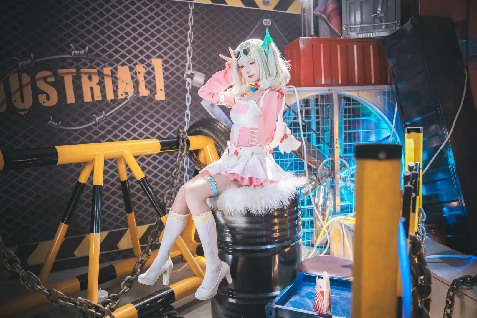 【千夏cos】绝区零的粉白机能风棚拍记录 - 第 2 张