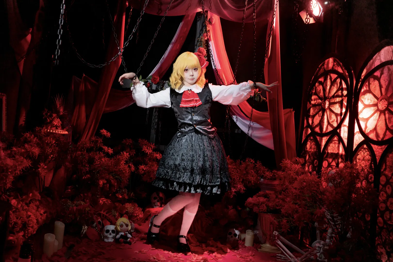 【露米婭cos】東方project暗黑哥特風正片 - 第 9 張