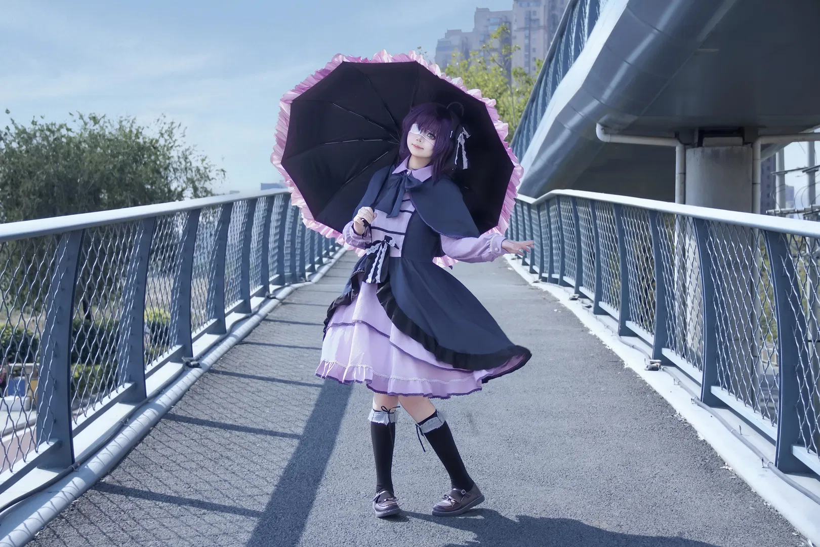 【小鳥遊六花cos】中二病也要談戀愛，邪王真眼外景活力呈現 - 第 7 張