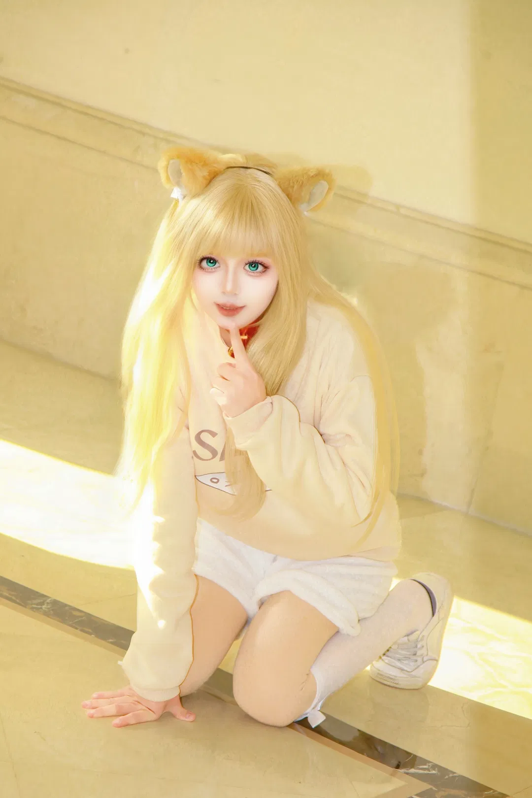 【黄豆粉cos】40原猫娘 黄豆粉 白丝兽耳居家日常 - 第 3 张