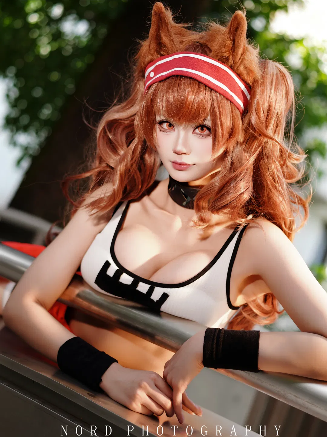 【安洁莉娜cos】明日方舟：阳光下的运动风信使 - 第 1 张