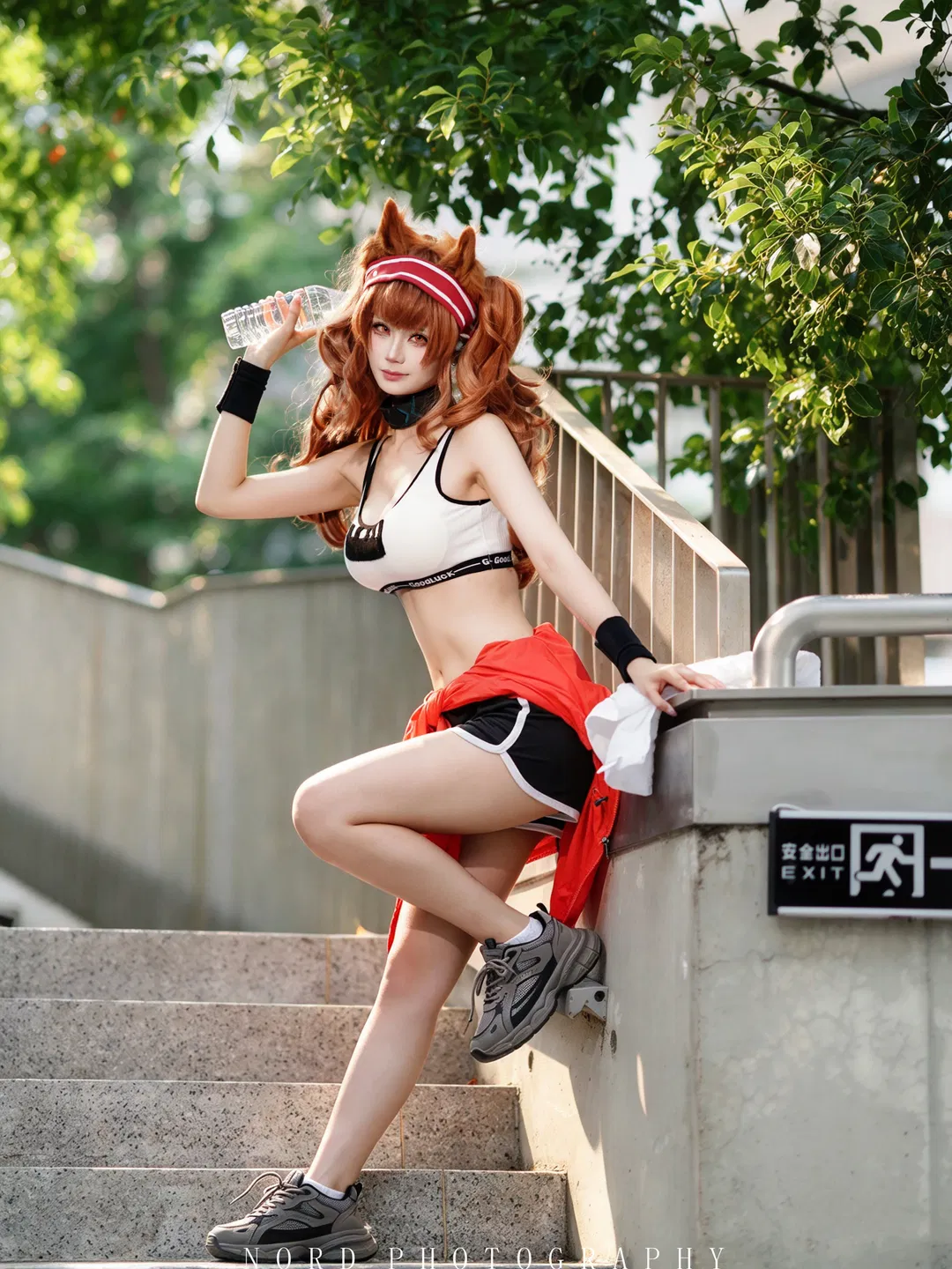 【安洁莉娜cos】明日方舟信使的城市驿站午后 - 第 4 张
