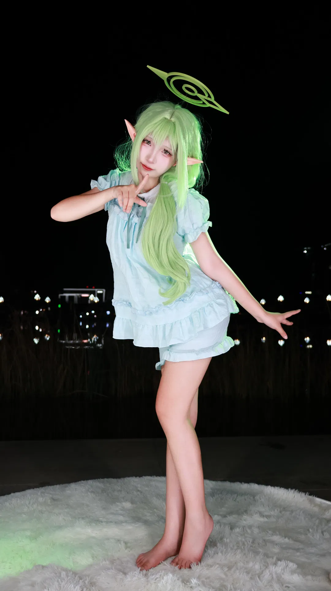 夜风中的蔚蓝档案橘望，浅蓝色家居服与绿色光环的奇妙碰撞 - 第 5 张