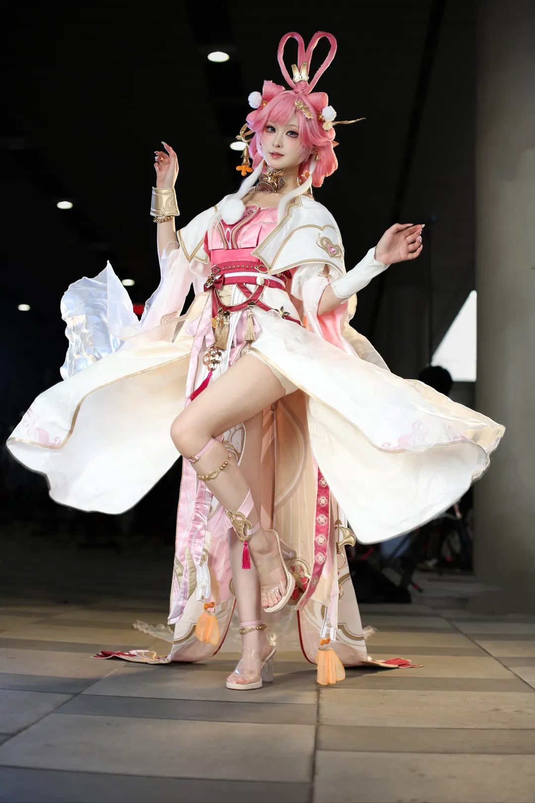 【愛莉希雅cos】崩壞三霽月嬋娟的展臺光影記錄 - 第 1 張