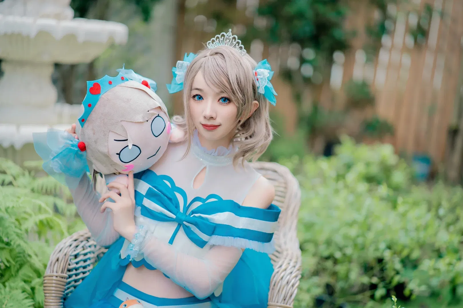 渡边曜cos 恋爱水族馆 没有裙撑也超元气的LoveLive!打歌服 - 第 2 张