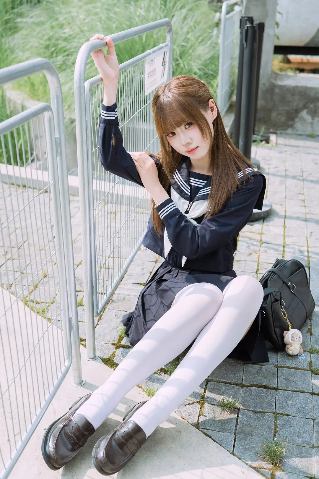 蓝莓冰淇淋味的绀白水手服写真 - 第 14 张