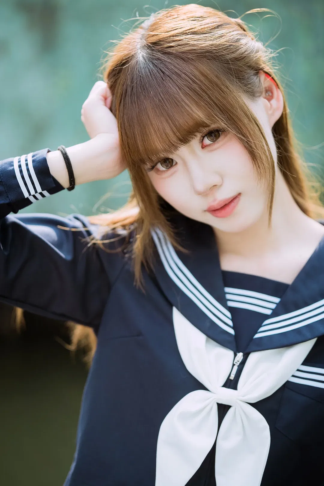 蓝莓冰淇淋味的绀白水手服写真 - 第 9 张