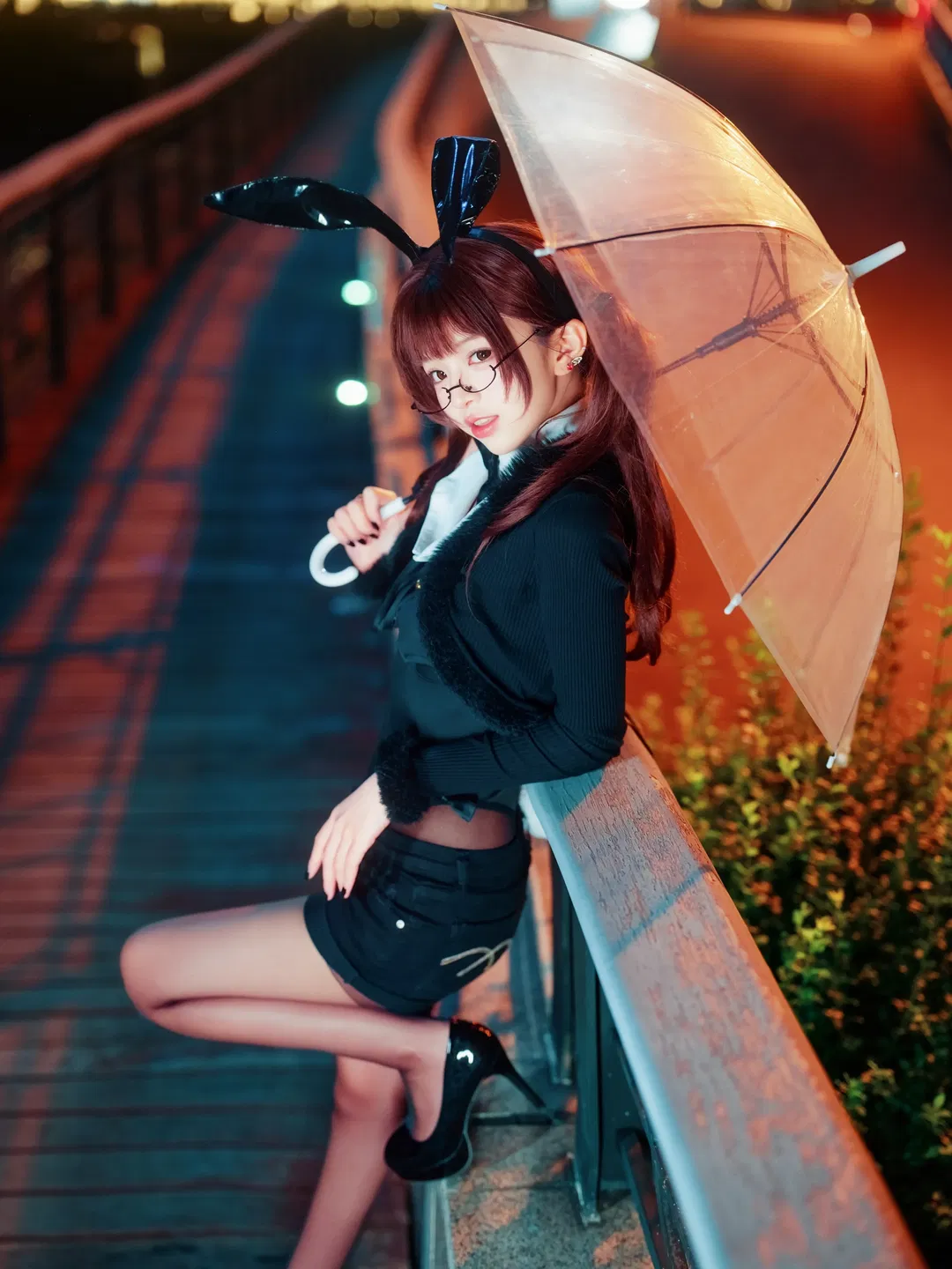 夜景街拍兔耳制服少女 - 第 13 张