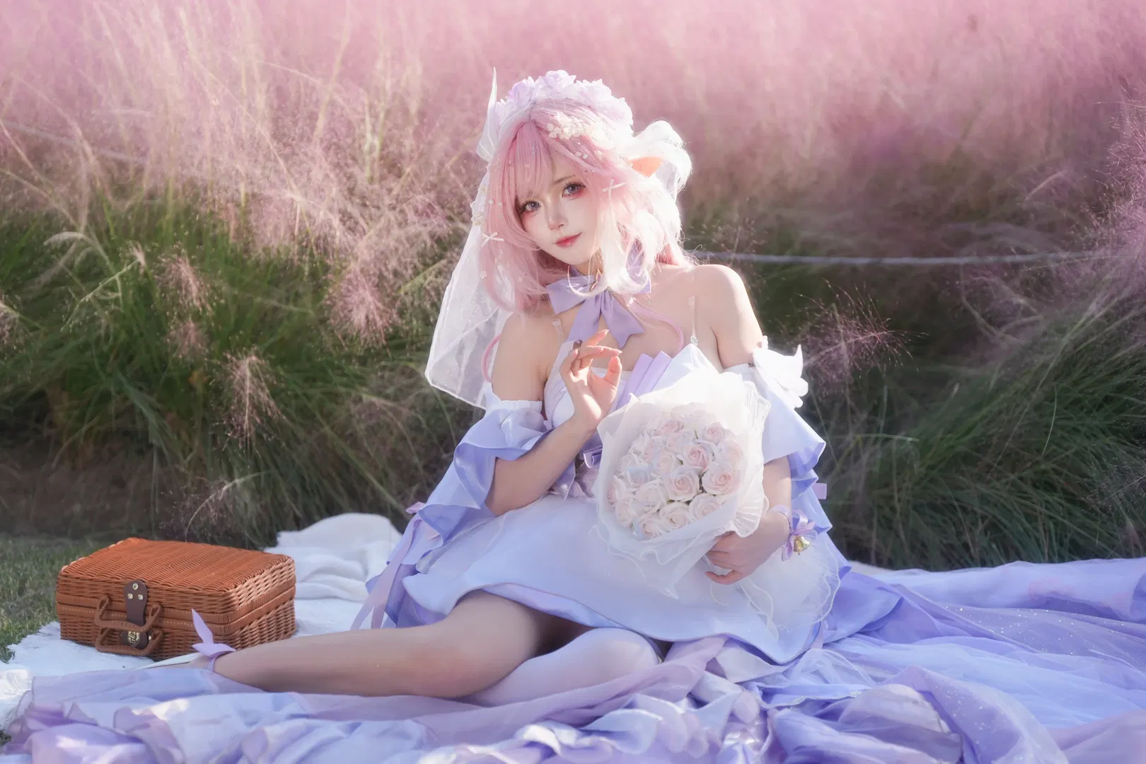 【爱莉希雅cos】粉黛花海中的花嫁妖精小姐 - 第 7 张