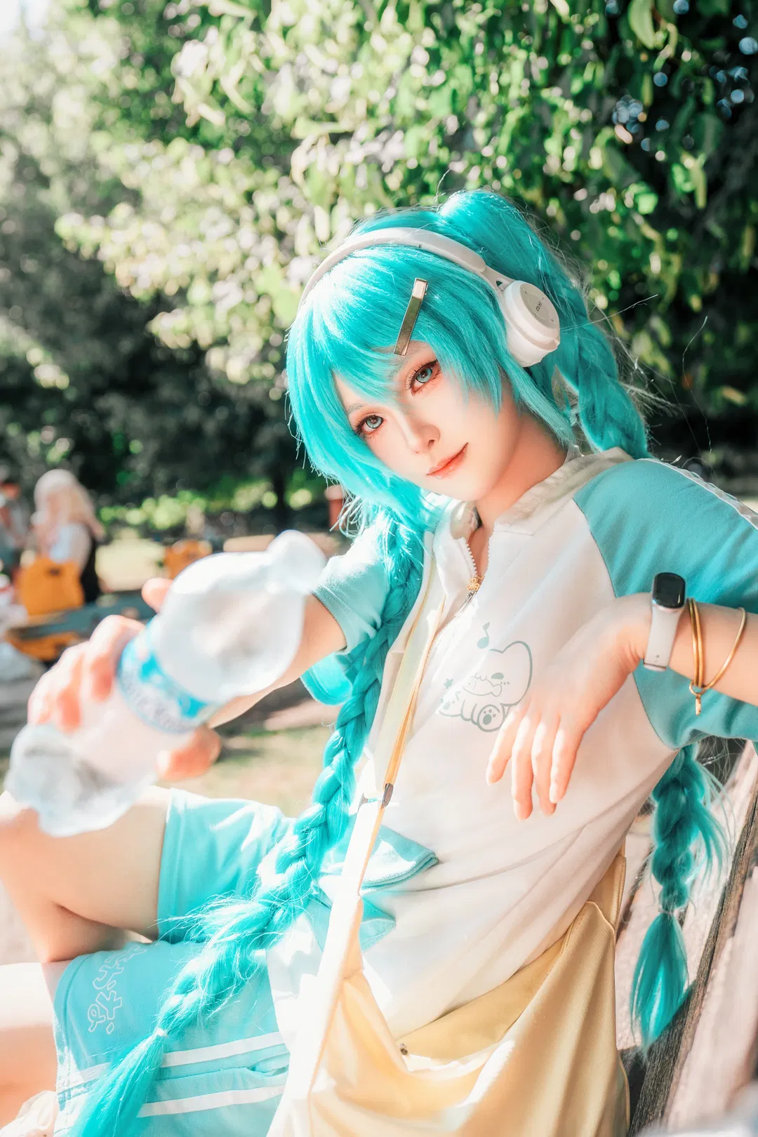 【初音未來cos】義大利街頭的青綠風暴 - 第 12 張