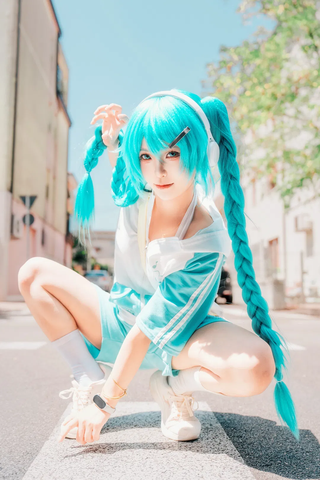 【初音未來cos】義大利街頭的青綠風暴 - 第 6 張
