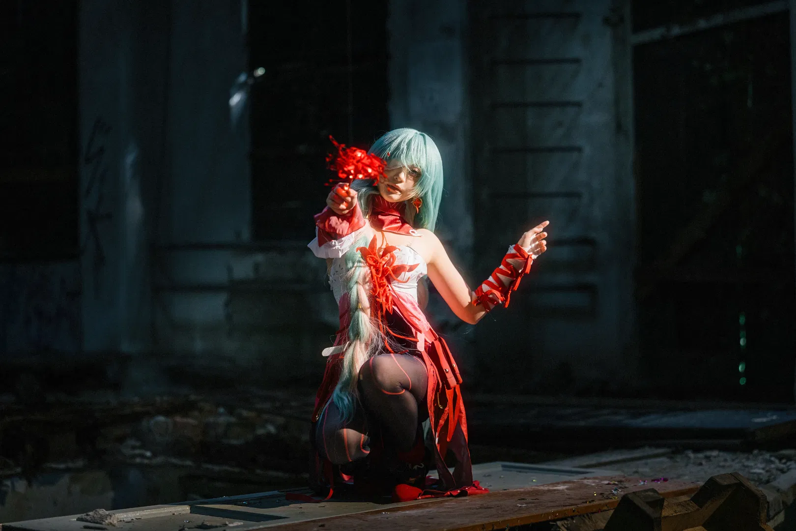 【弗洛洛cos】废弃剧院里的红白交响曲 - 第 14 张