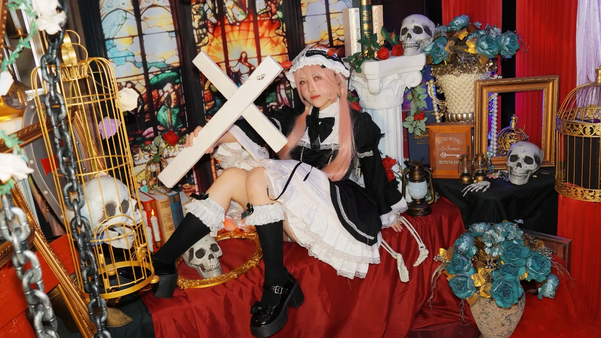 【帕瓦cos】电锯人帕瓦女仆装，红黑哥特风的双重魅力 - 第 3 张
