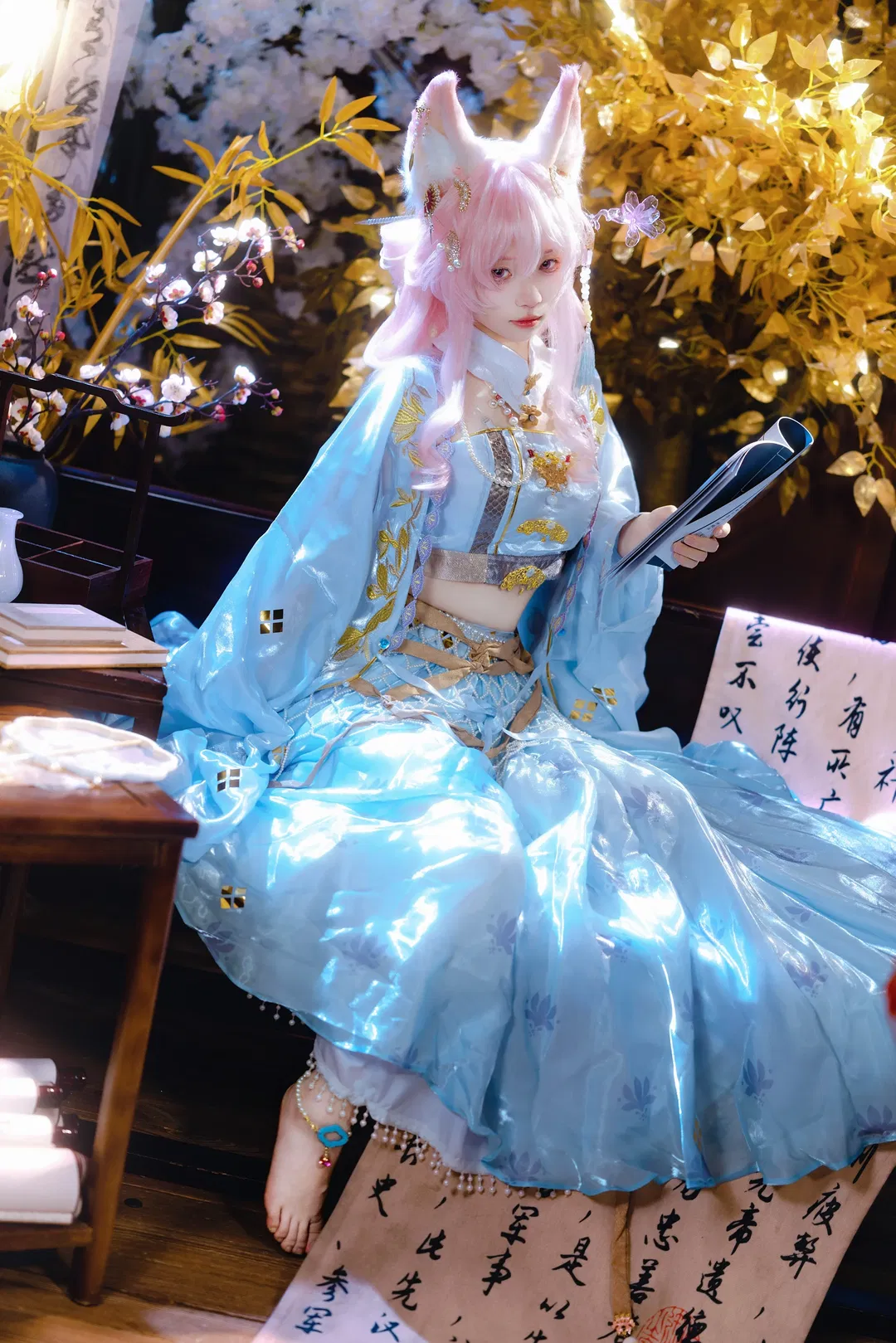 【鴻雪cos】一紙夢鴻雪，沉浸式感受明日方舟的奇幻氛圍 - 第 1 張