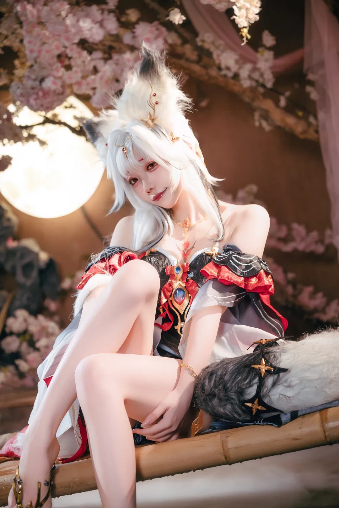 【心月狐cos】鸣潮月下幻境与狐妖之姿 - 第 2 张