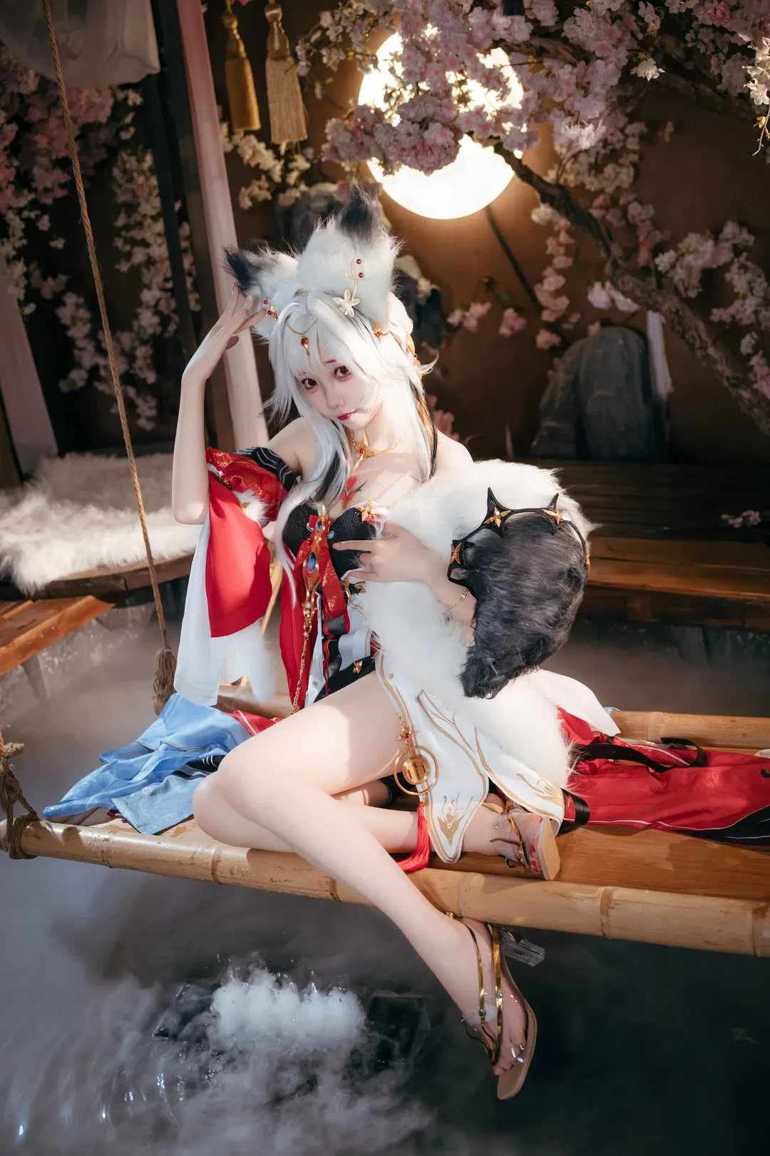 【心月狐cos】鸣潮里的心月狐，明月为眸的妖狐少女 - 第 1 张