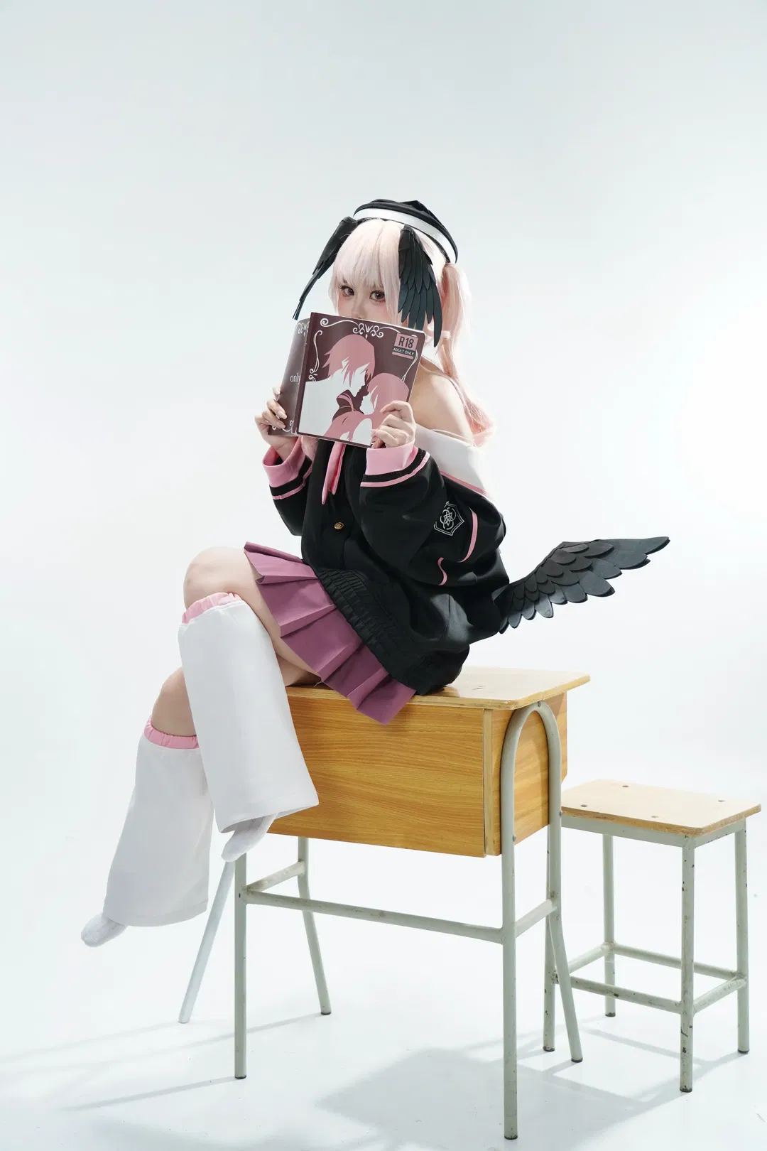 【下江コハル コスプレ】『ブルーアーカイブ』補習部の休み時間日常 - 1 枚目