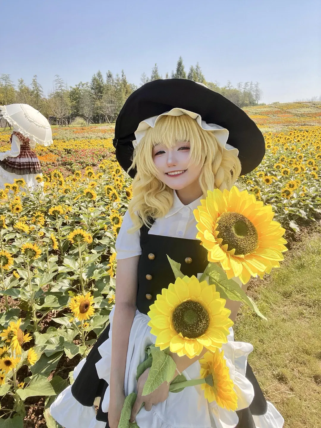 【魔理沙cos】向日葵花田里的黑白魔法使 - 第 6 张